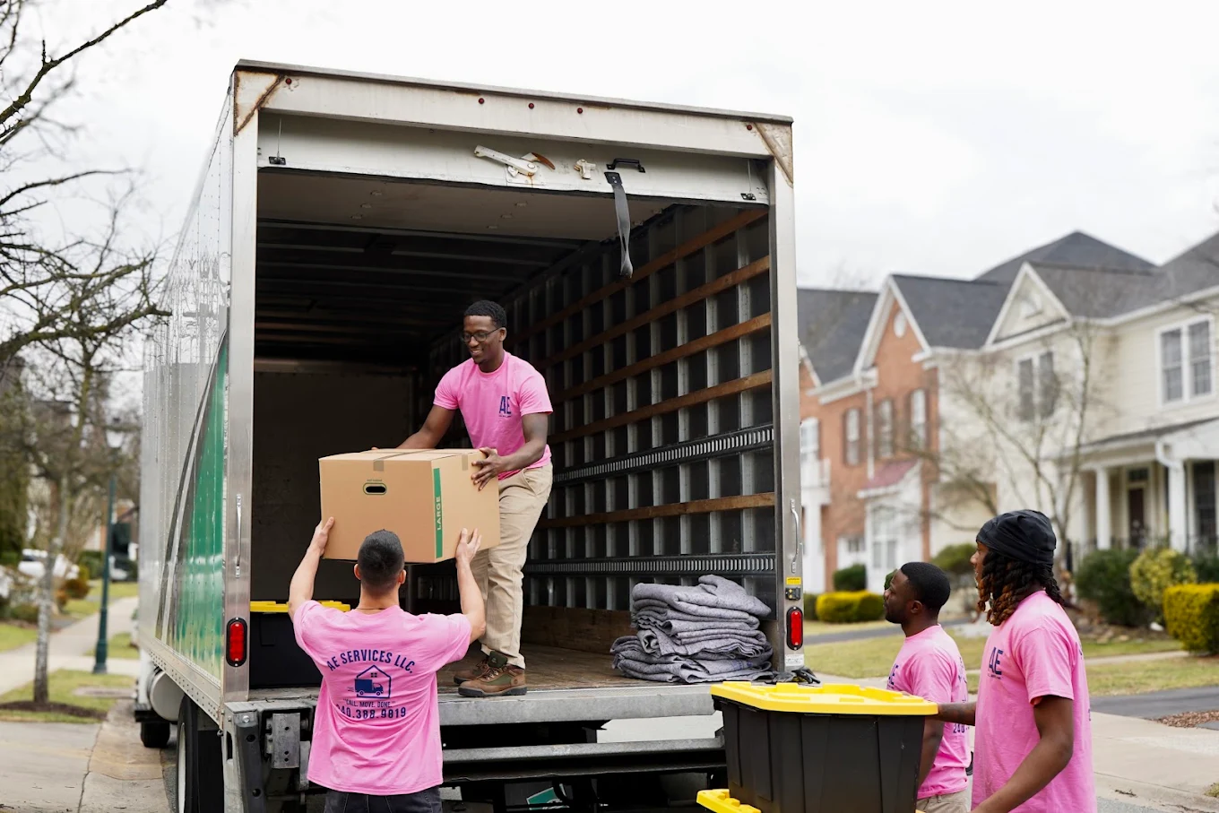 Dimitri, AE Services mover